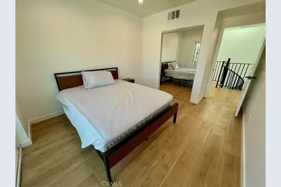 654 Penrith, Los Angeles, CA 90023 - Photo 31