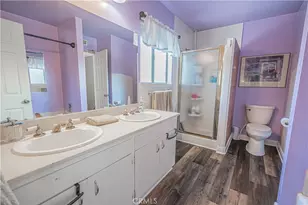 22500 Festividad, Saugus, CA 91350 - Photo 19