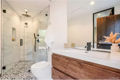 6451 Chesebro Road, Agoura Hills, CA 91301 - Photo 21