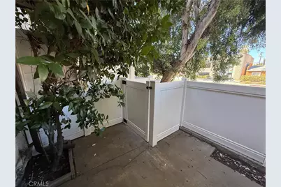 21930 Valerio Street #15, Canoga Park, CA 91303 - Photo 13