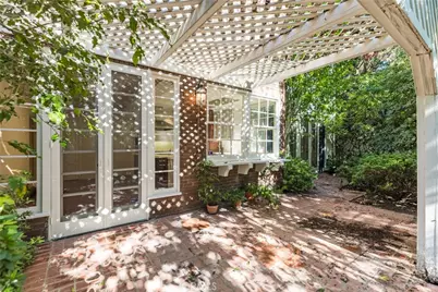 12386 Ridge Circle, Los Angeles, CA 90049 - Photo 49