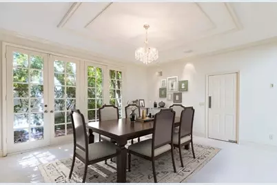 12386 Ridge Circle, Los Angeles, CA 90049 - Photo 17