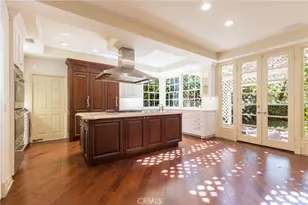 12386 Ridge Cir, Los Angeles, CA 90049 - Photo 15