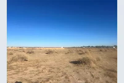 163 Ste (Drt) Vic, Lancaster, CA 93535 - Photo 1