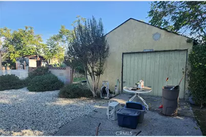 13754 Weidner, Pacoima, CA 91331 - Photo 5