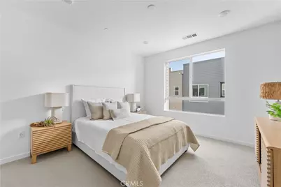 9423 1/2 N Sepulveda Blvd. #4, North Hills, CA 91343 - Photo 17