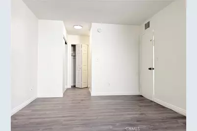 8601 International Ave #177, Canoga Park, CA 91304 - Photo 15