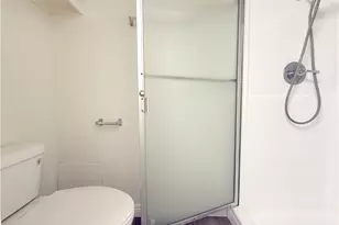 8601 International Ave, Canoga Park, CA 91304 - Photo 19