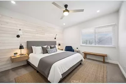 22810 Rio Chico, Valencia, CA 91354 - Photo 37