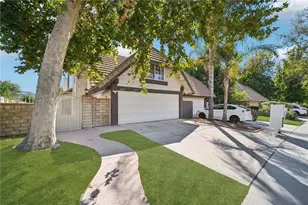 22810 Rio Chico, Valencia, CA 91354 - Photo 3