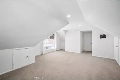 22810 Rio Chico, Valencia, CA 91354 - Photo 47