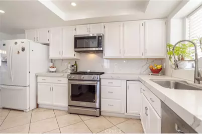 37543 Monarch Street, Palmdale, CA 93552 - Photo 11