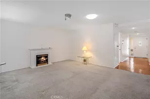 19427 Oak Crossing Rd, Newhall, CA 91321 - Photo 7