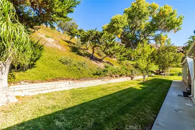 19427 Oak Crossing Road, Newhall, CA 91321 - Photo 33