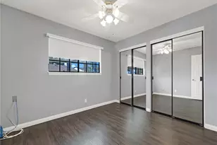 26721 Diaz Dr, Saugus, CA 91350 - Photo 13