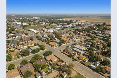 345 Combs, Arvin, CA 93203 - Photo 33