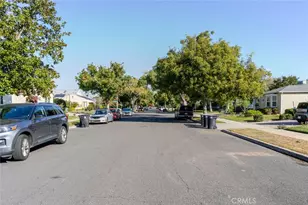 1736 N Niagara St, Burbank, CA 91505 - Photo 23