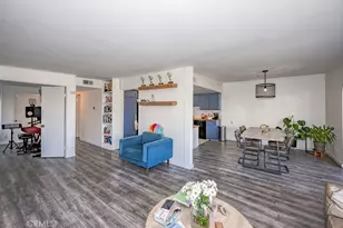 22725 Garzota Dr, Valencia, CA 91354 - Photo 19