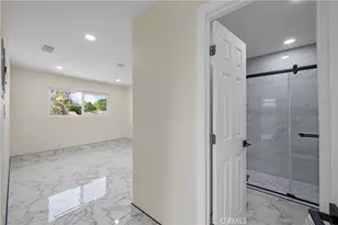 10005 Sepulveda, Mission Hills (San Fernando), CA 91345 - Photo 31