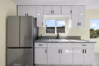 10005 Sepulveda, Mission Hills (San Fernando), CA 91345 - Photo 29