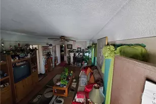 10401 S San Pedro, Los Angeles, CA 90003 - Photo 3