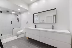 15133 Magnolia, Sherman Oaks, CA 91403 - Photo 27
