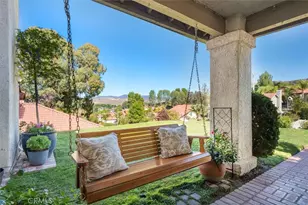 27641 Sutters Pointe, Saugus, CA 91350 - Photo 3