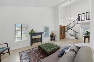 27641 Sutters Pointe, Saugus, CA 91350 - Photo 9