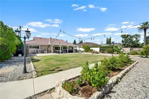 11930 Woodley, Granada Hills, CA 91344 - Photo 29