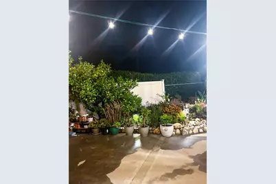 11930 Woodley, Granada Hills, CA 91344 - Photo 39