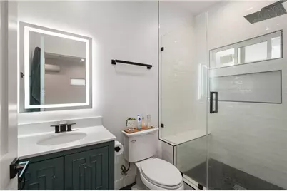 21018 Lull Street, Canoga Park, CA 91304 - Photo 11