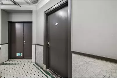 215 W 7th Street #1008, Los Angeles, CA 90014 - Photo 27