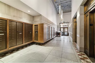 215 W 7th Street #1008, Los Angeles, CA 90014 - Photo 29