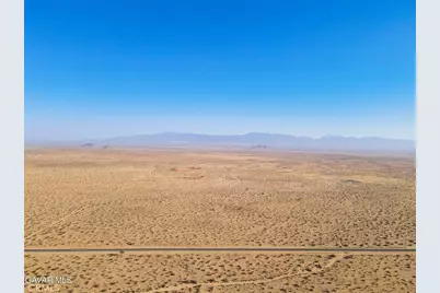 250 E Ave J 250th St E, Lancaster, CA 93535 - Photo 7