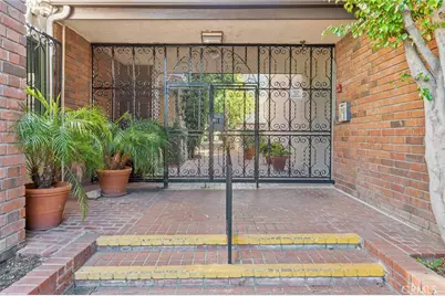 5440 Lindley #201, Encino, CA 91316 - Photo 37