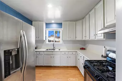 13069 Strathern Street, North Hollywood, CA 91605 - Photo 5