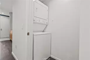 201 E Angeleno, Burbank, CA 91502 - Photo 19