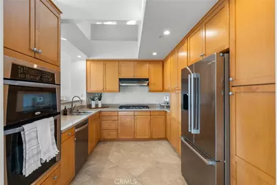 201 E Angeleno #426, Burbank, CA 91502 - Photo 7