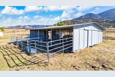 18888 Pellisier Road, Tehachapi, CA 93561 - Photo 31