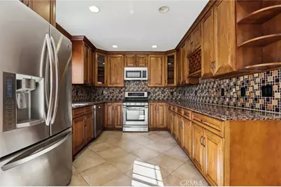 13816 Bessemer Street, Van Nuys, CA 91401 - Photo 13