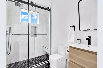 7055 Fallbrook Avenue, West Hills, CA 91307 - Photo 19