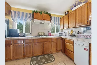 6465 Archer, Jurupa Valley, CA 92509 - Photo 19