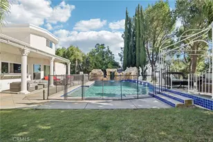 12426 Henzie Pl, Granada Hills, CA 91344 - Photo 37