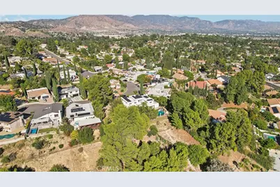 12426 Henzie Place, Granada Hills, CA 91344 - Photo 51