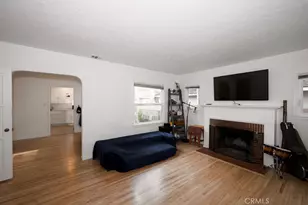 210 N Naomi, Burbank, CA 91505 - Photo 5