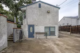 210 N Naomi, Burbank, CA 91505 - Photo 19