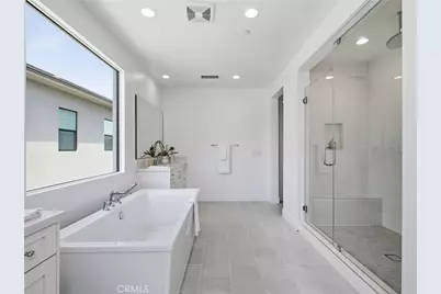24208 N Corte Alegra, Valencia, CA 91354 - Photo 35