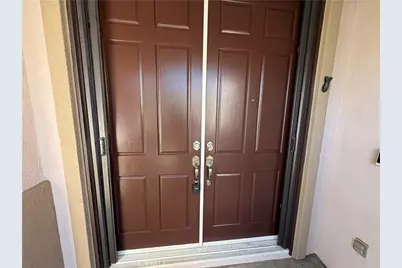 10658 Chiquita Street, Studio City, CA 91602 - Photo 13