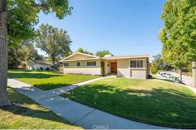 25085 Highspring, Newhall, CA 91321 - Photo 1