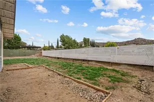 28144 Alaminos Dr, Saugus, CA 91350 - Photo 33